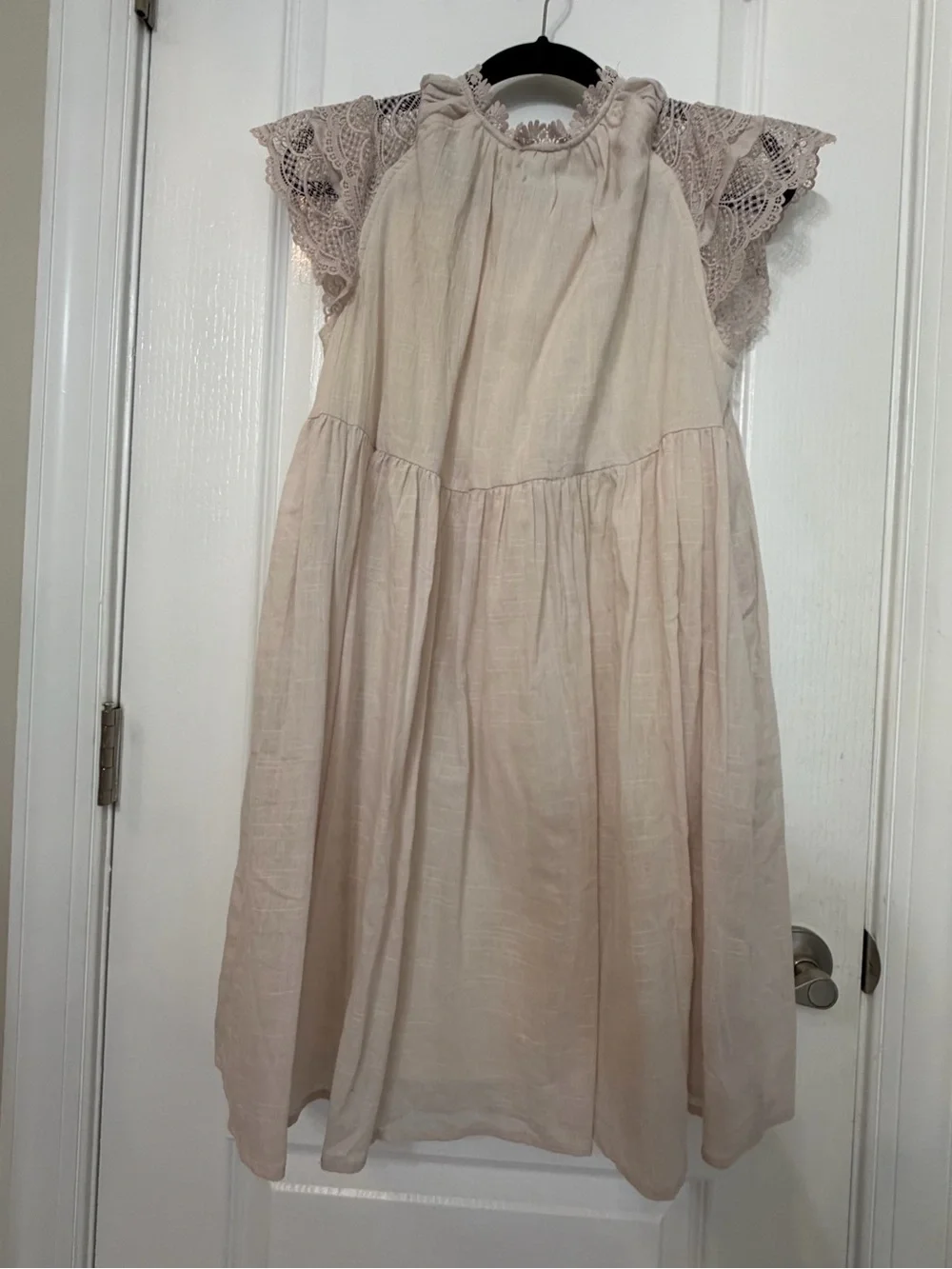 Women’s Lace-Sleeve Boho Dress in Blush